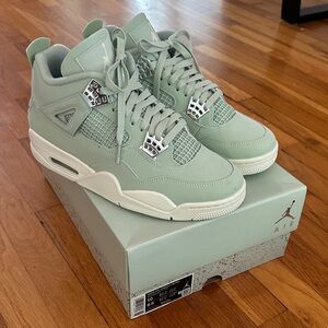 Jordan 4 Retro Seafoam Metallic Silver Sneakers